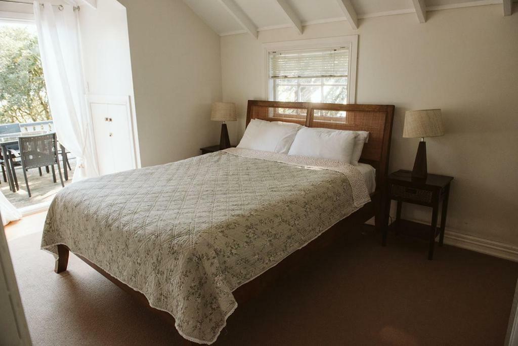 Bow Street Apartments & Cottage Raglan Extérieur photo